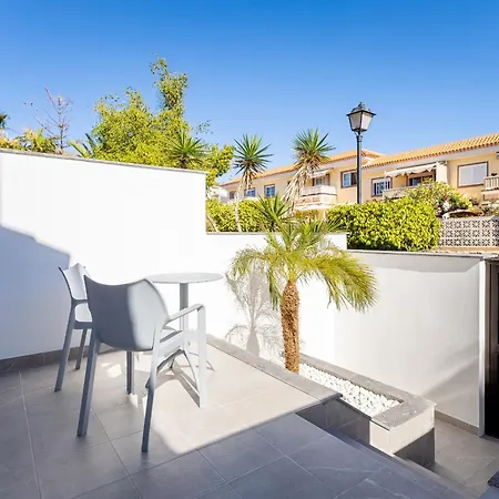Dom wakacyjny Duplex In Chayofa, Tenerife South Chayofa